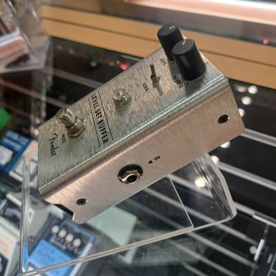 Fender Level Set Buffer Pedal | Long & McQuade